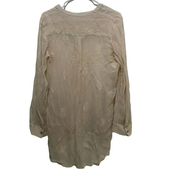 Chico's Tan Long Sleeve V-Neck Lace Viscose Blouse Tops Size 0 - Picture 6 of 6